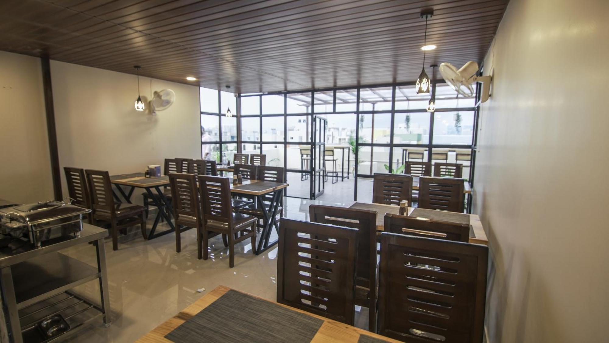 Radhe Suites Hyderabad Exterior photo