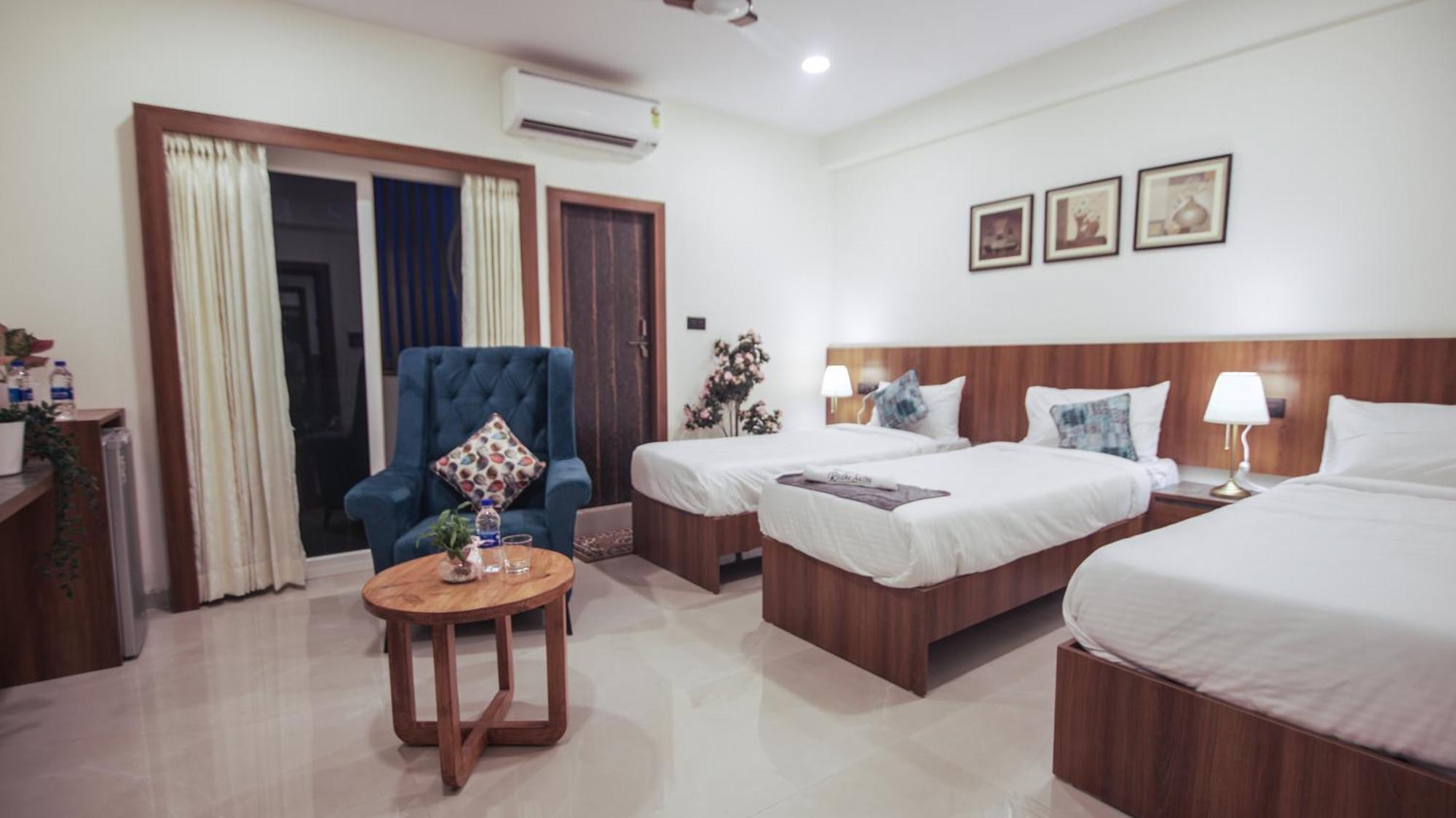 Radhe Suites Hyderabad Exterior photo