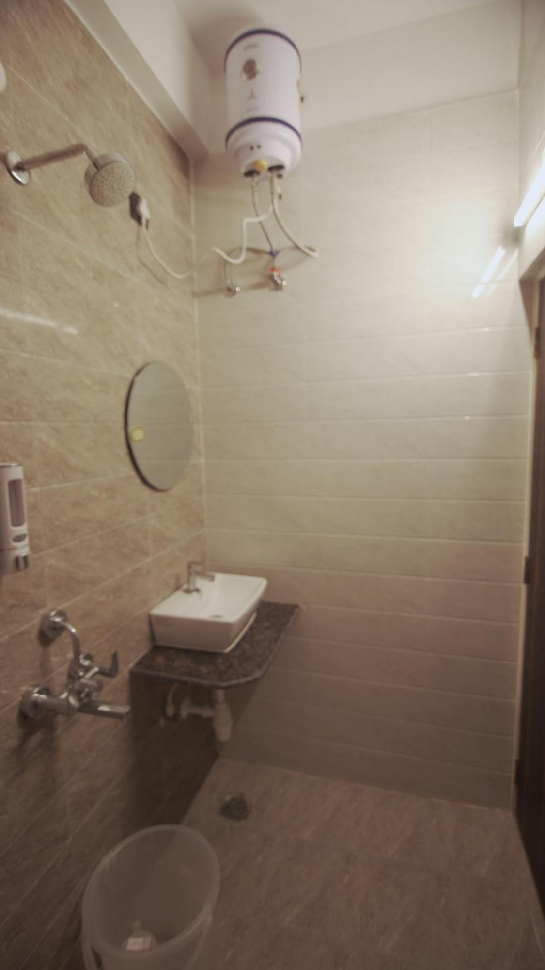 Radhe Suites Hyderabad Exterior photo